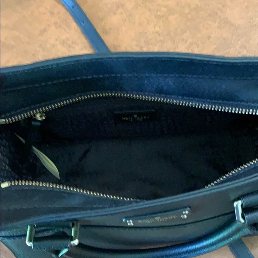 kate spade medium satchel leather crossbody purse - Picture 3 of 4